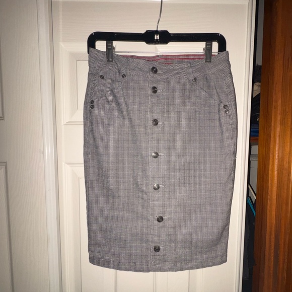 Sabrina Lauren Houndstooth Print Pencil Skirt Size 8 - Picture 2 of 5